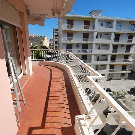 Studio Avec Terrasse - Le Paris Palm Beach Κάννες