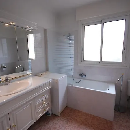Studio Avec Terrasse - Le Paris Palm Beach