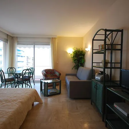 Studio Avec Terrasse - Le Paris Palm Beach Διαμέρισμα Κάννες